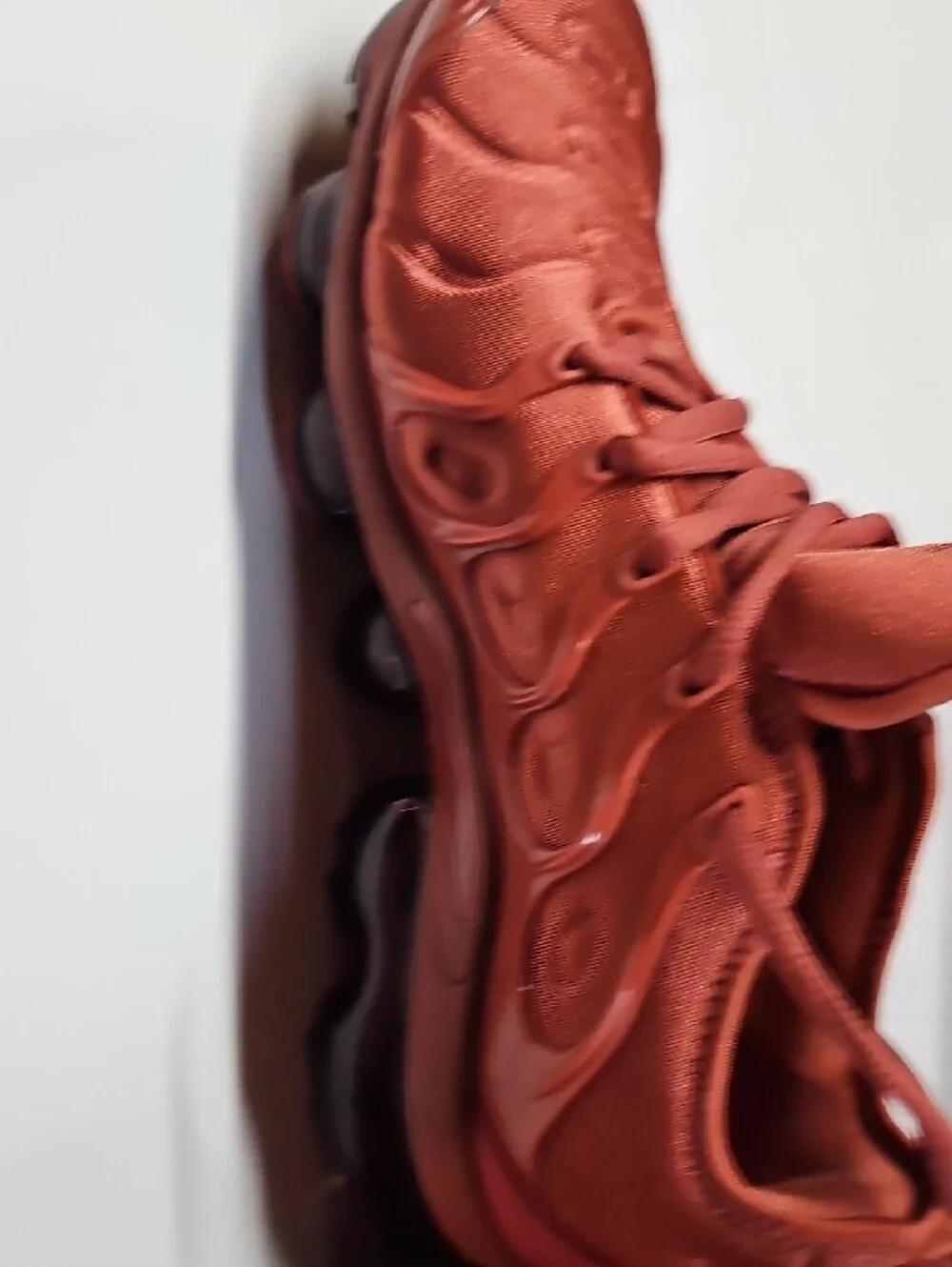 NIKE AIR VAPOR MAX PLUSE BURGUNDY  US 8.5 FQ8878-661